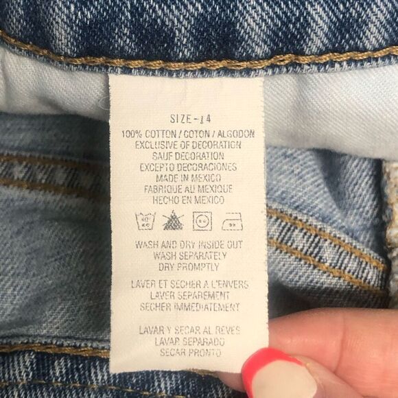 vintage tommy hilfiger shorts high rise light wash size 14 jean mom 4.5 inseam - Picture 6 of 11